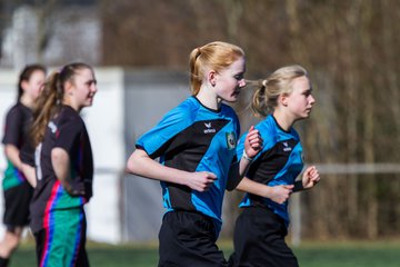 Bild 119 - B-Juniorinnen SV Henstedt-Ulzburg - MTSV Olympia Neum�nster : Ergebnis: 0:4